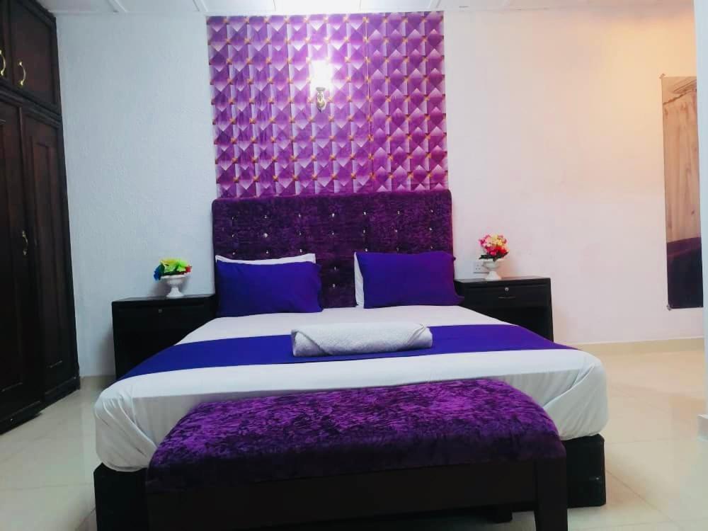 Zunox Guest House Freetown Luaran gambar